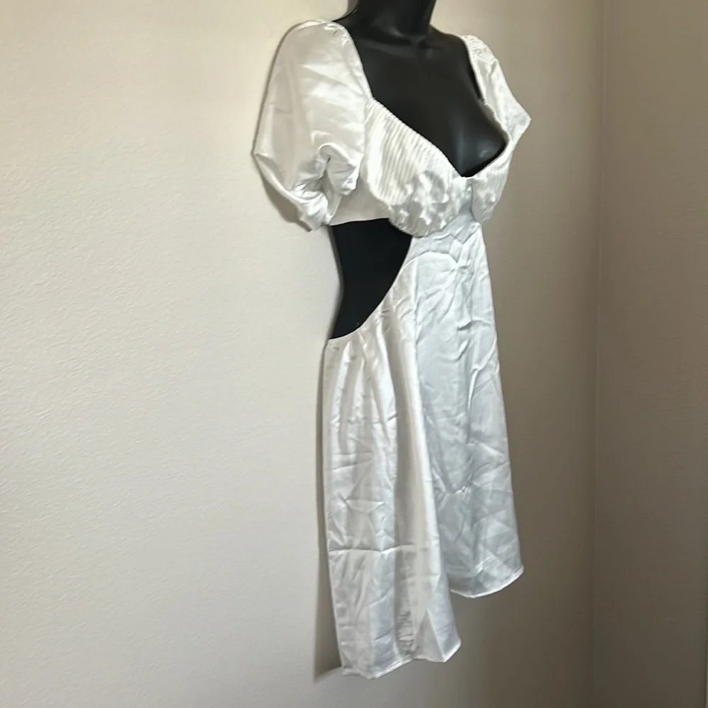 Princess Polly Cindi White Pleated Bust Puff Sleeve Tie Back Satin Mini Dress - Picture 7 of 12